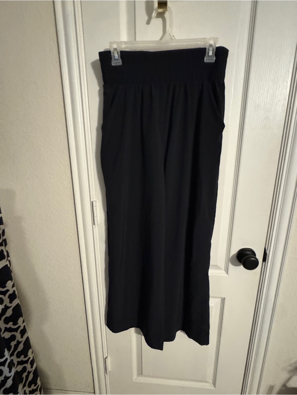 all in motion Black Pants - Sleek Tech Material